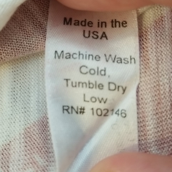 💕MICHAEL STARS💕 Americana V-Neck Tee in Flag Print One Size NWOT - Picture 11 of 11